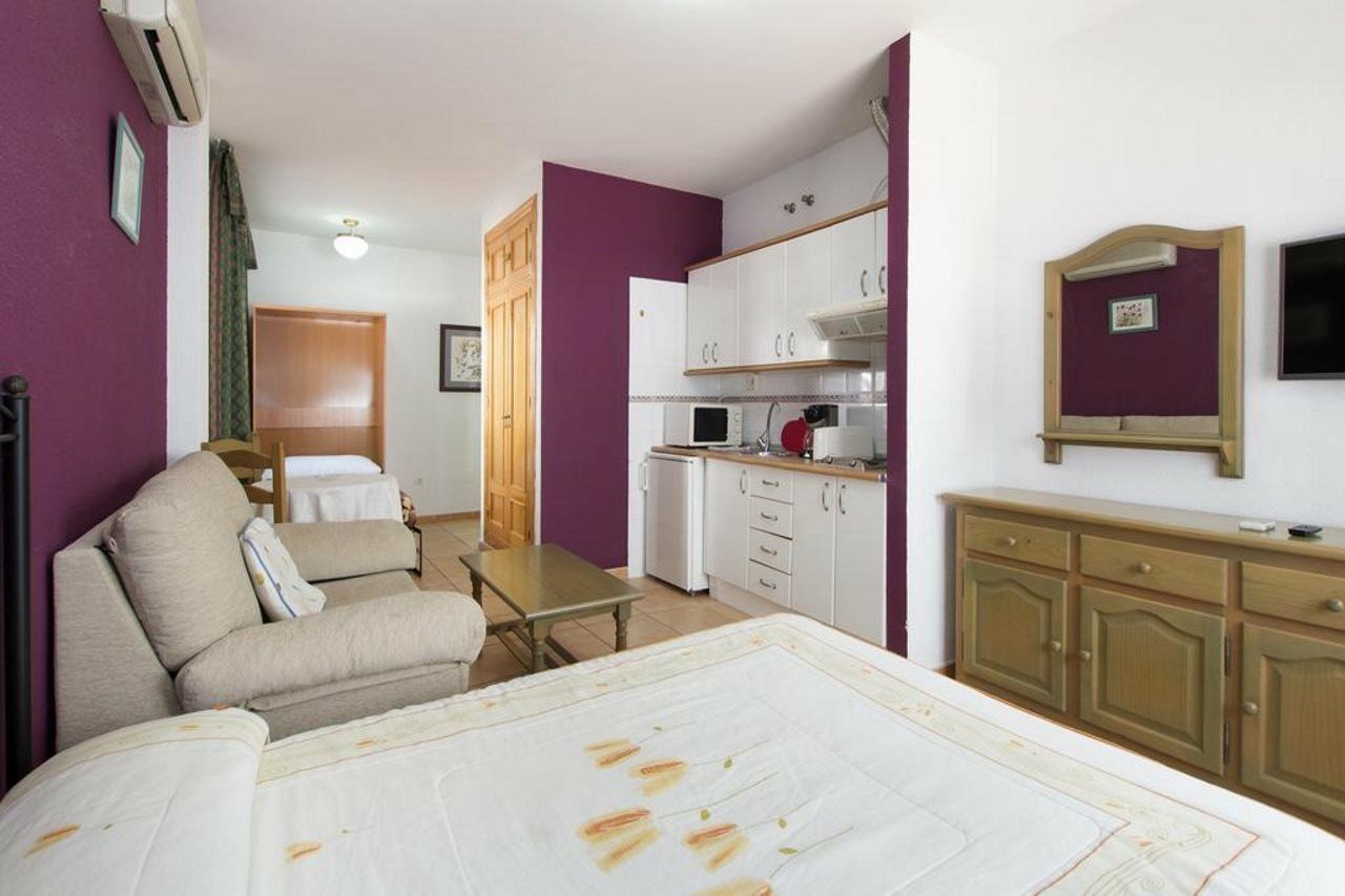 La Fonda Apartments Бенальмадена Экстерьер фото