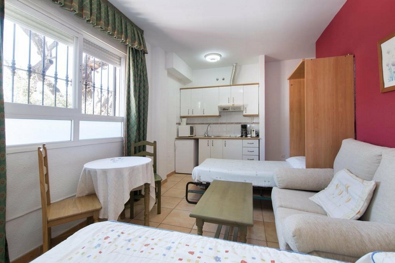 La Fonda Apartments Бенальмадена Экстерьер фото